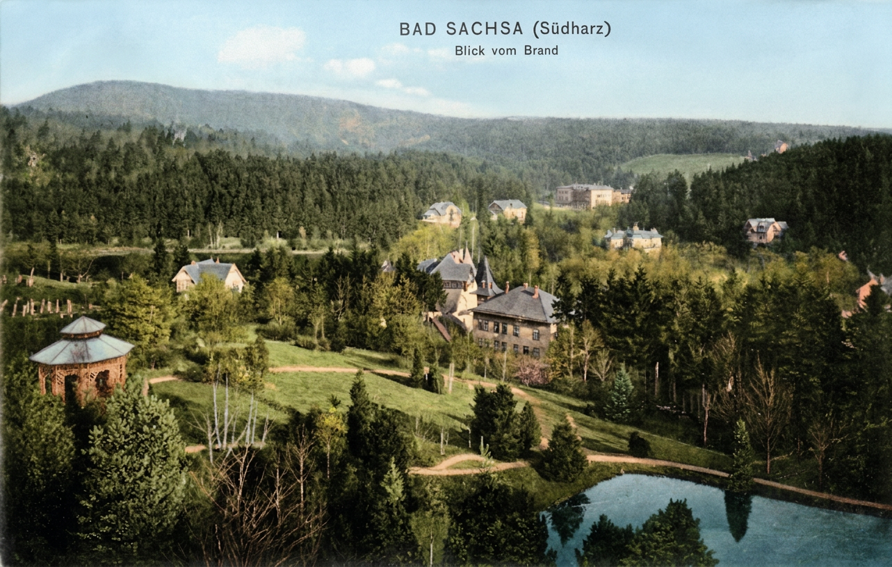 1907, Blick vom Brand. fotografiert von Brandstr. 14 über Moltkestraße (Röder, Jaquet, Bismarck) auf Schmelzteich, Päda, Badehaus, Marie, wie ALIAS 2784, a-1